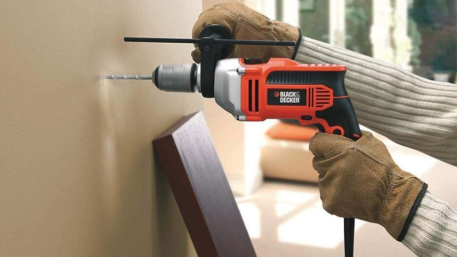 Perceuse électrique à percussion KR806K Black+Decker 