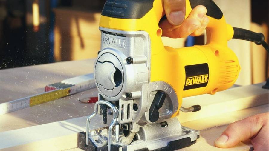 Scie sauteuse DEWALT DW331KT