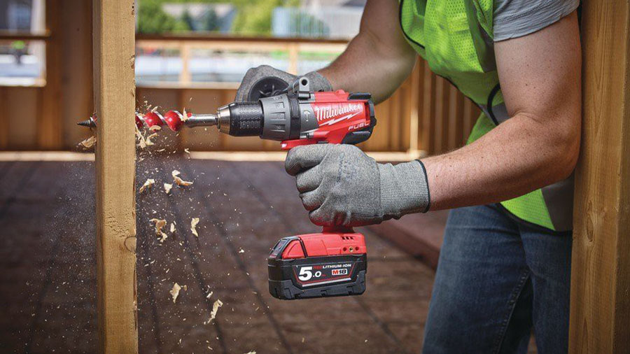 La perceuse visseuse Milwaukee M18 FPD-502X