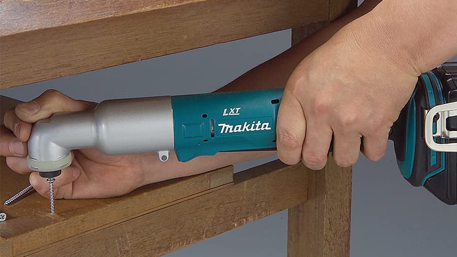 Visseuse d’angle à chocs DTL061Z Makita