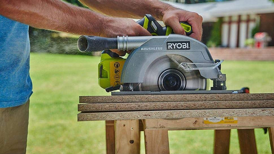 La scie circulaire Brushless Ryobi R18CS7