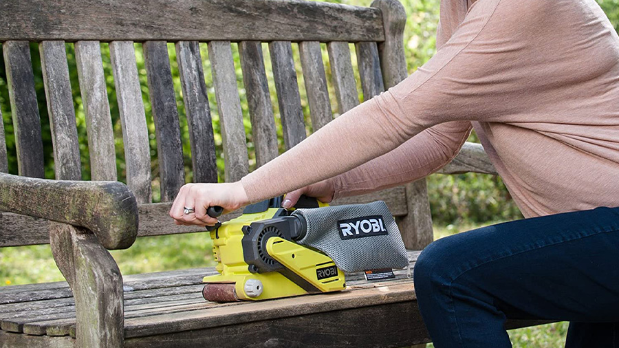 La ponceuse à bande sans fil Ryobi R18BS-0