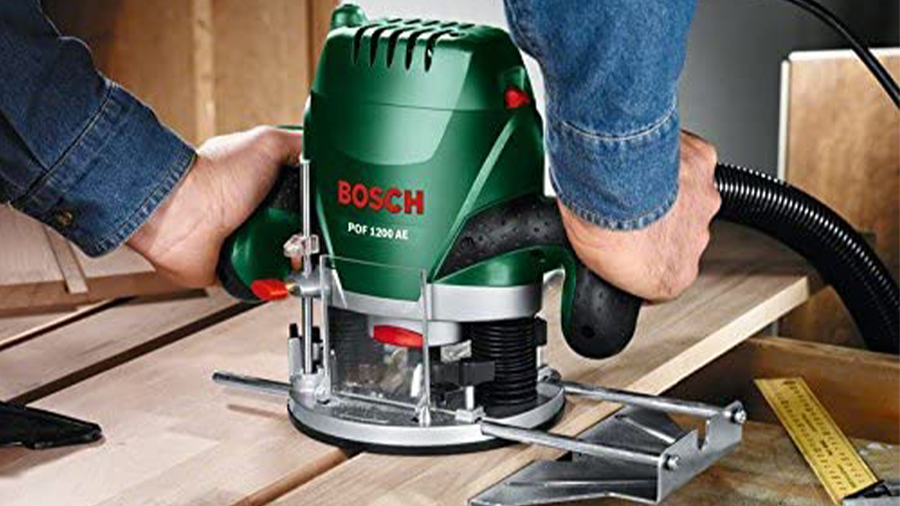 La défonceuse POF 1200 AE Bosch