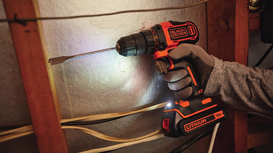  la Perceuse-visseuse sans fil BDCDD186BSA Black&Decker