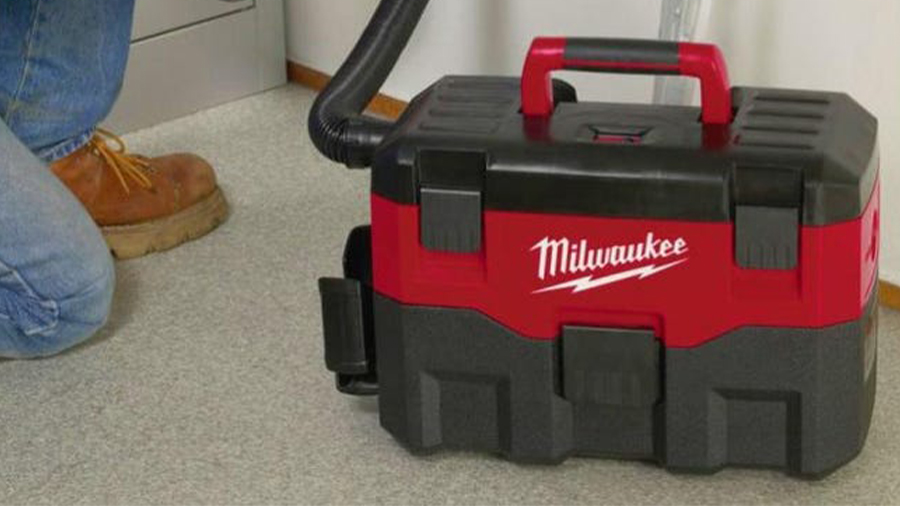 L'aspirateur de chantier M18 VC MILWAUKEE