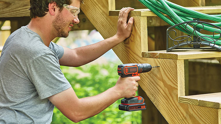 La perceuse-visseuse sans fil BDCDC18 Black&Decker