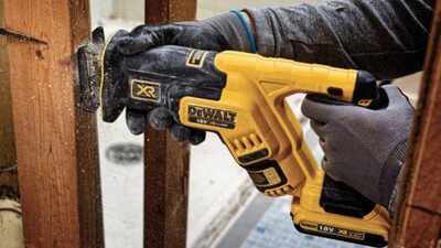 Scie sabre DCS387NT-XJ DEWALT