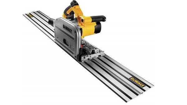 scie circulaire plongeante DWS520KR Dewalt