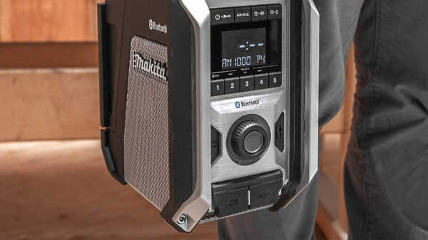 Radio de chantier Makita XRM09B