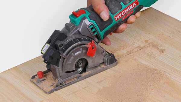 Mini-scie circulaire MS-85C HYCHIKA