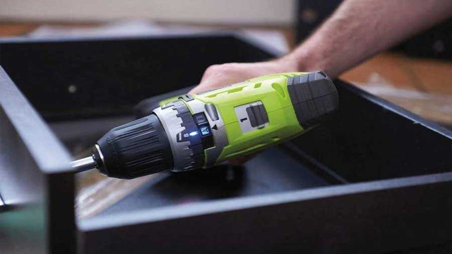 Perceuse visseuse Ryobi R14DDE-LL15S