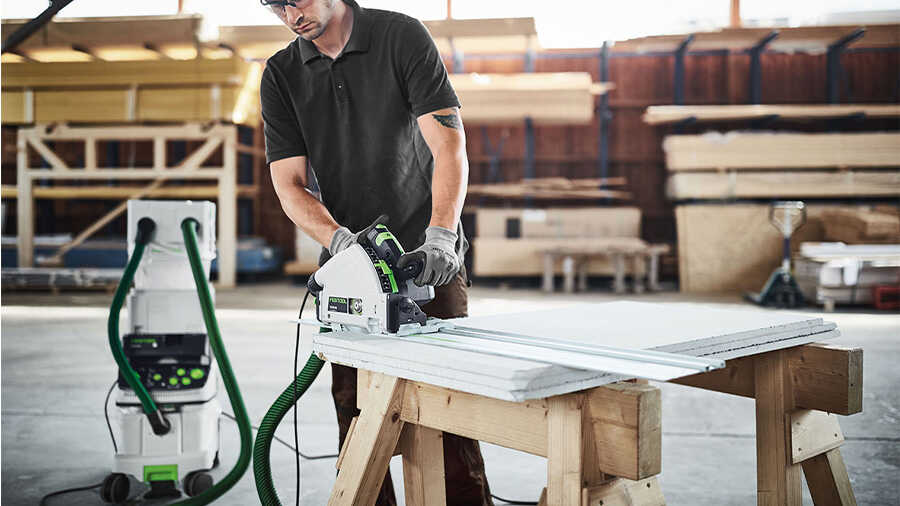 La scie circulaire TSC 55 Li 5,2 REBI-Plus-SCA Festool 