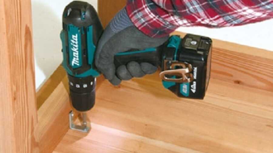 Perceuse visseuse à percussion HP332D Makita