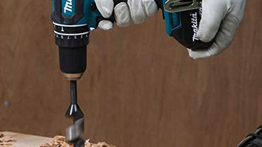 Test et avis de la perceuse visseuse a percussion DHP482Z MAKITA Briconews