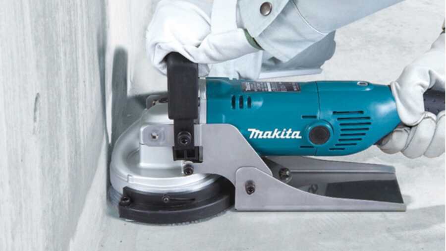 Surfaceuse à béton PC5001C 1450W Makita 