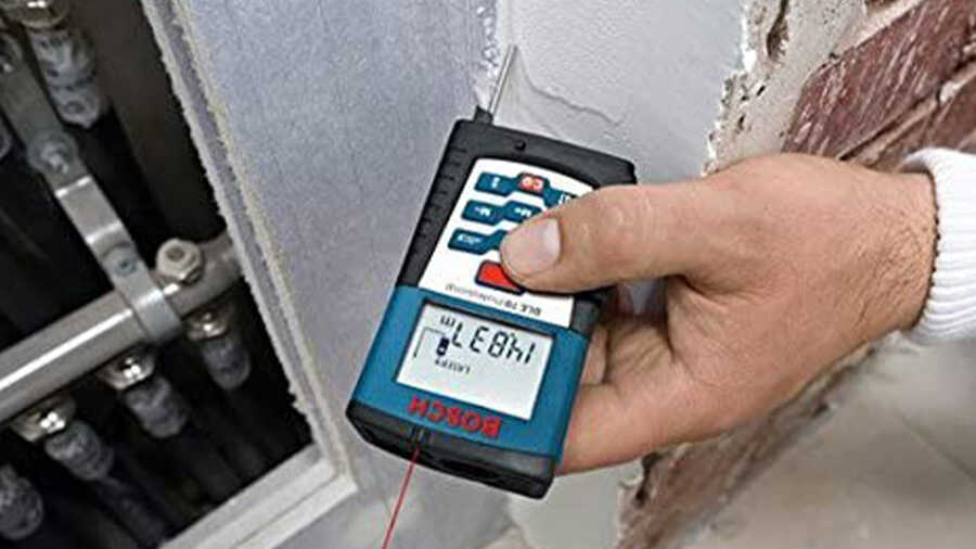 Le télémètre laser Bosch DLE 70