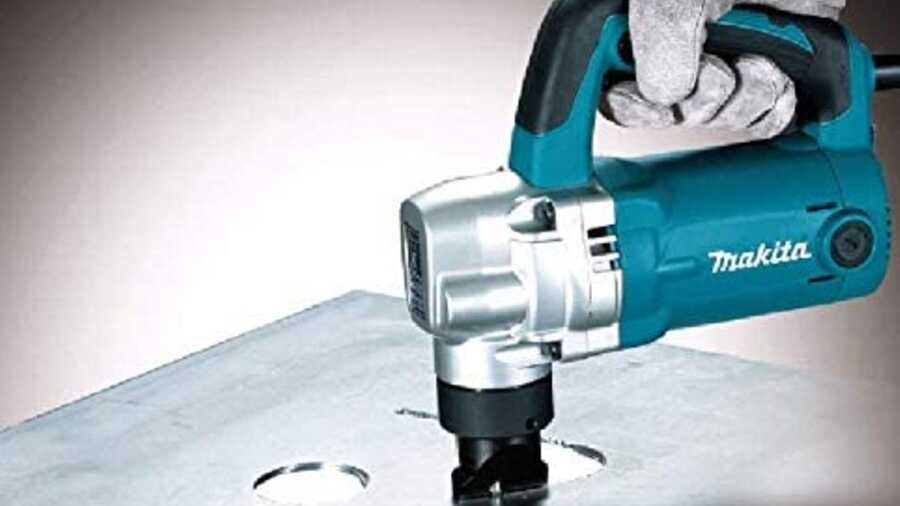 Grignoteuse 710W utilisation intensive JN3201J Makita 