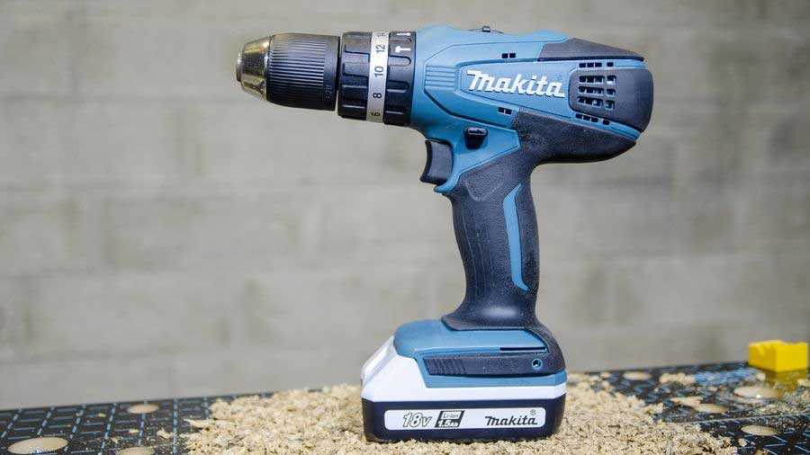 Perceuse à percussion Makita HP457DWEX4