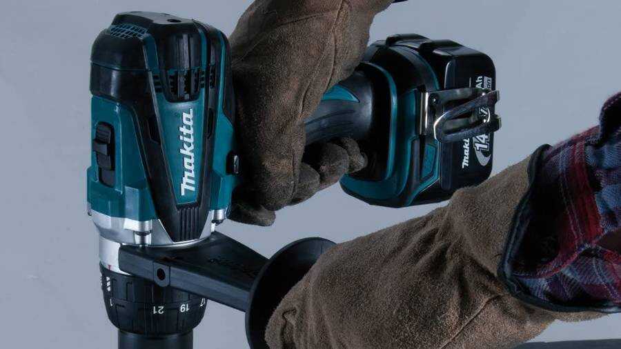 Perceuse visseuse sans fil Makita DDF448RMJ