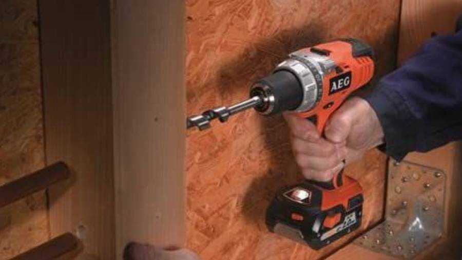 Perceuse visseuse BS 14 C AEG PowerTools