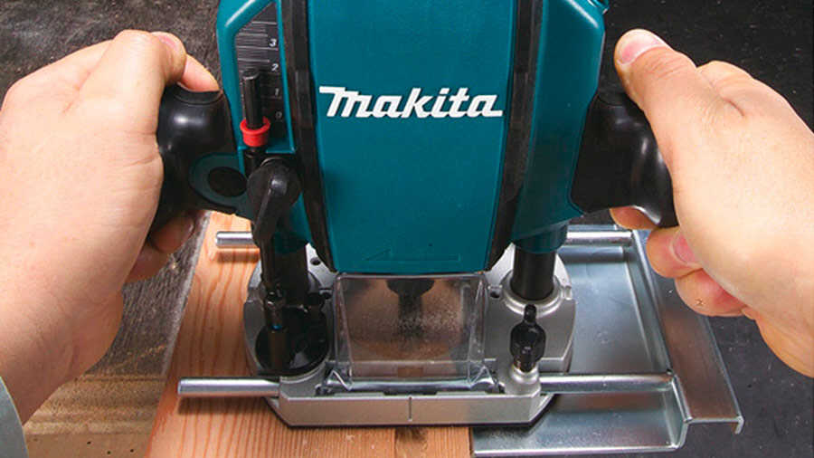 Défonceuse filaire RP0900XJ Makita