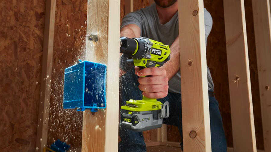 Perceuse visseuse à percussion R18PD7-252S RYOBI