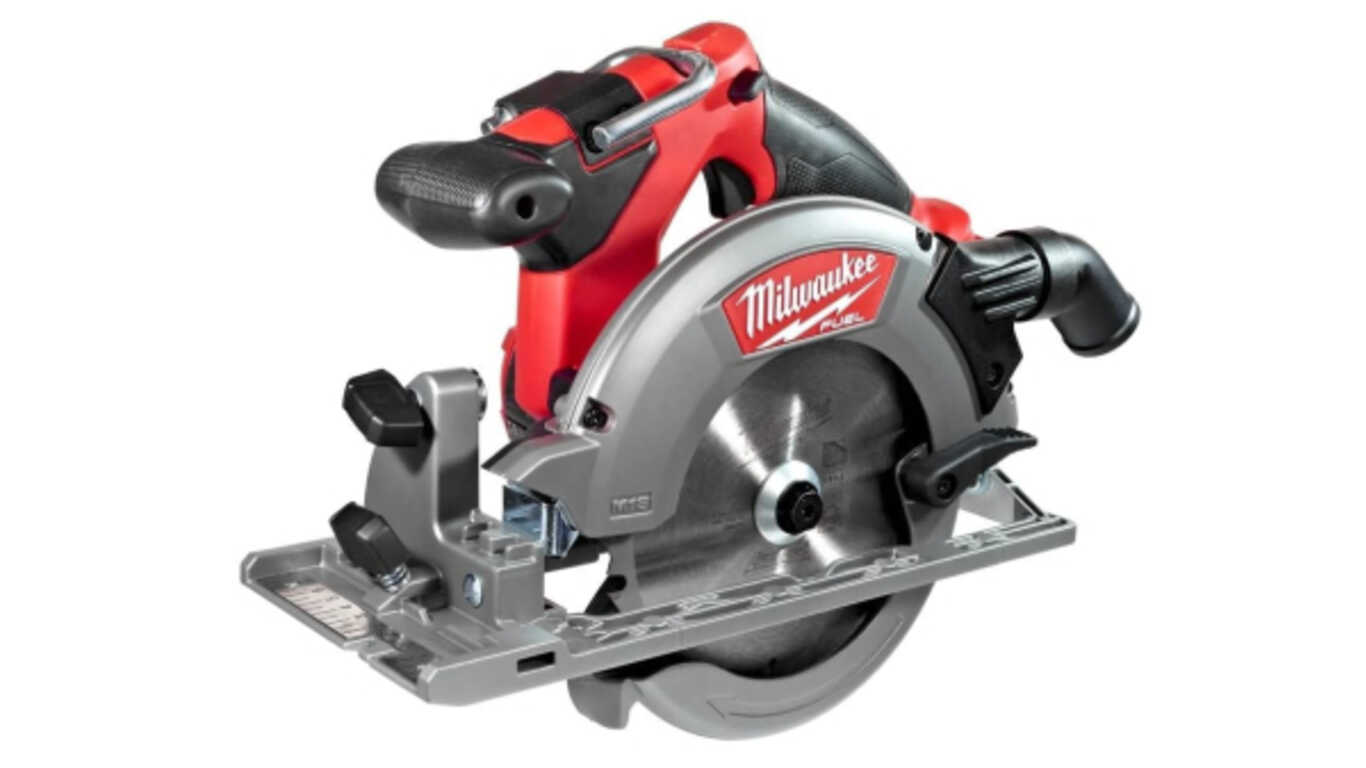 Scie circulaire sans fil Milwaukee M18 CCS55