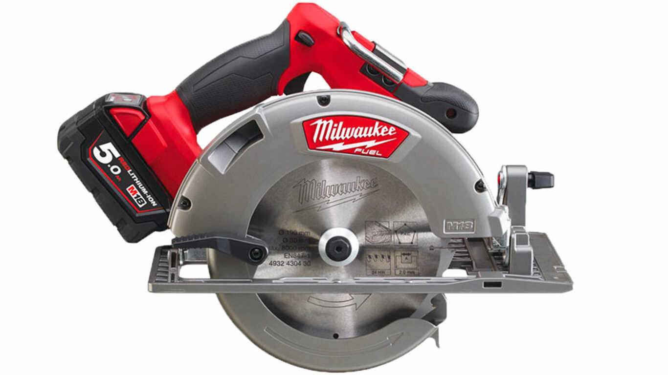 Test et avis scie circulaire Milwaukee M18 CCS66-502C prix pas cher