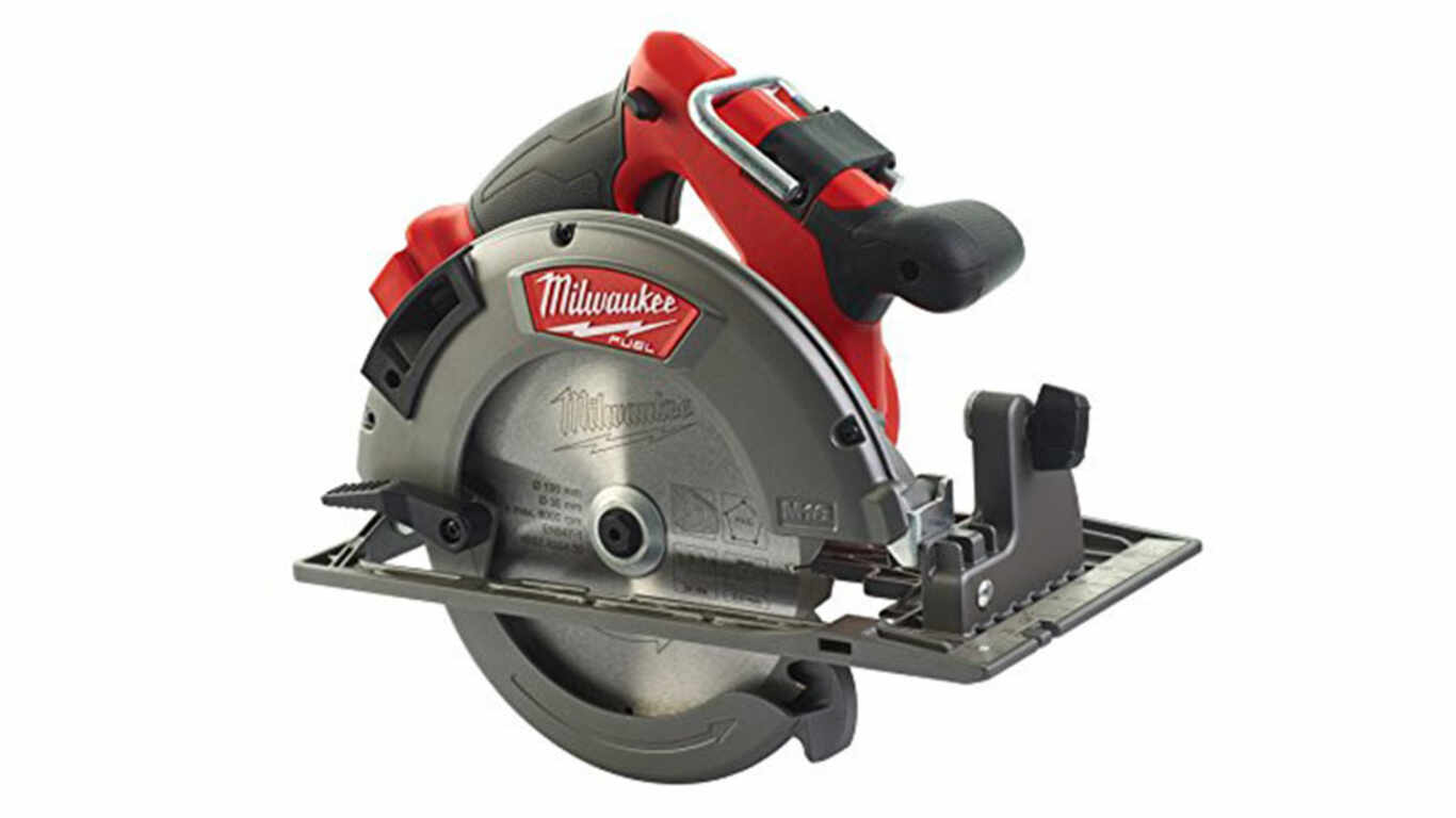 Test et avis scie circulaire Milwaukee M18 CCS66-0 prix pas cher